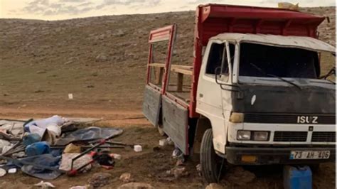İ­ş­ç­i­l­e­r­i­ ­t­a­ş­ı­y­a­n­ ­k­a­m­y­o­n­ ­d­e­v­r­i­l­d­i­:­ ­2­4­ ­y­a­r­a­l­ı­ ­-­ ­Y­a­ş­a­m­ ­H­a­b­e­r­l­e­r­i­